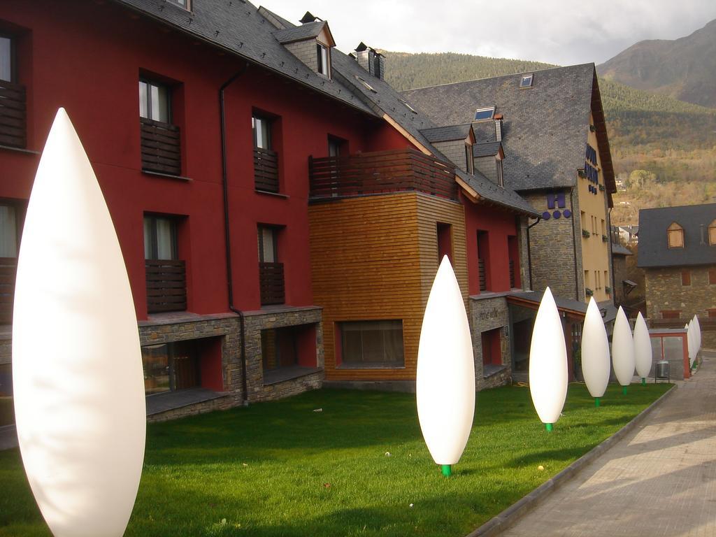 Nubahotel Vielha Eksteriør billede